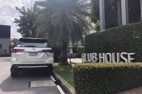 Chalet de 4 dormitorios en Bangkok, Tailandia № 133780 - foto 19
