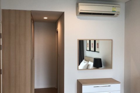 Estudio en el condominio en Watthana, Bangkok, Tailandia № 154451 - foto 7