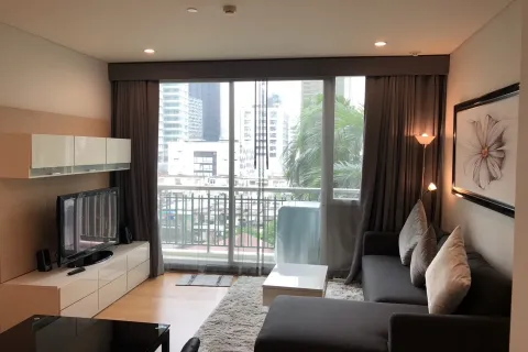 Studio dans le Condo à Watthana, Bangkok, Thaïlande  № 154451