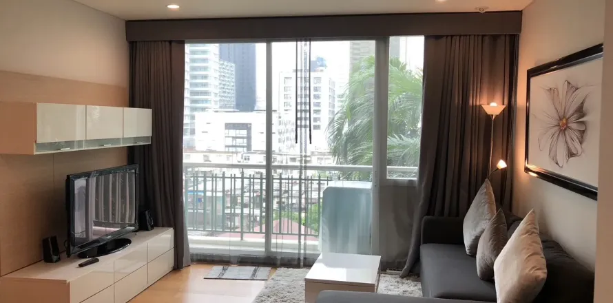 Estudio en el condominio en Watthana, Bangkok, Tailandia № 154451
