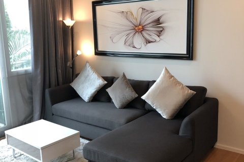 Estudio en el condominio en Watthana, Bangkok, Tailandia № 154451 - foto 6