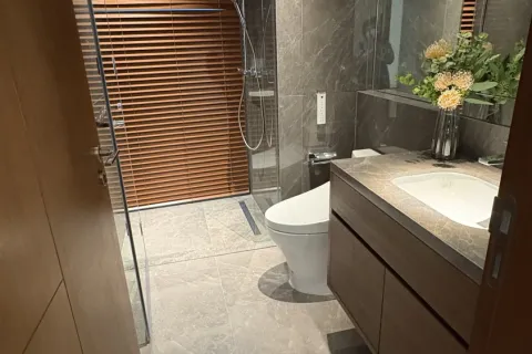 Condominio de 2 dormitorios en Bang Rak, Bangkok, Tailandia № 170652 - foto 7