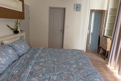 Студия в кондо в Клонг Тоэй, Бангкок, Таиланд № 170653 - фото 6