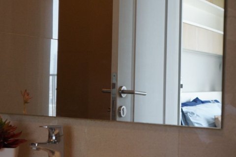 Студия в кондо в Клонг Тоэй, Бангкок, Таиланд № 170653 - фото 7