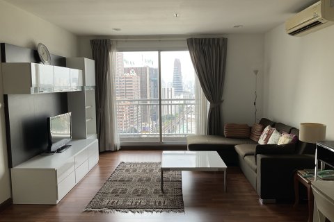 Studio in the Condo in Phaya Thai, Bangkok, Thailand  № 173846