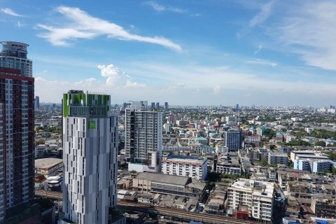 Estudio en el condominio en Khlong Toei, Bangkok, Tailandia № 167656 - foto 5