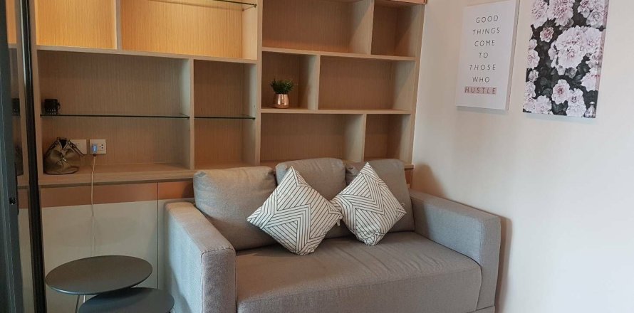 Estudio en el condominio en Khlong Toei, Bangkok, Tailandia № 167656