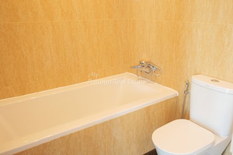 Condominio de 1 dormitorio en Bang Lamung, Tailandia № 178103 - foto 7