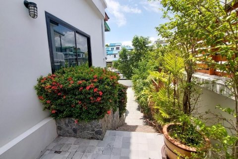 Casa de 3 dormitorios en Pattaya, Tailandia № 65199 - foto 6