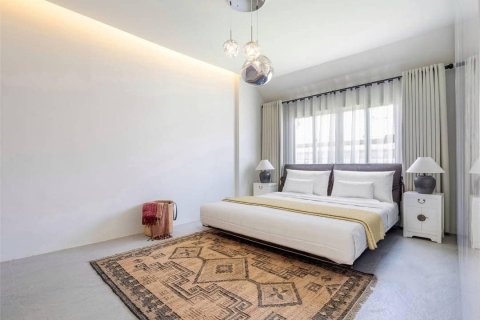 Casa de 4 dormitorios en Pattaya, Tailandia № 65200 - foto 3