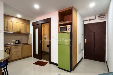 Studio in the Condo in Pattaya, Thailand  № 205045