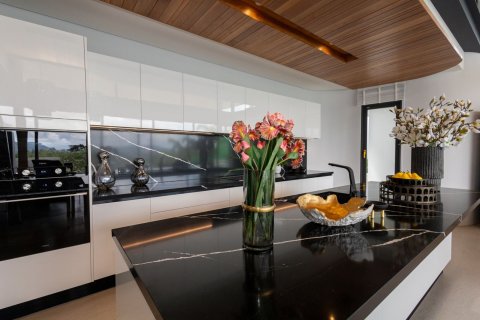 Villa on Layan Beach, Thailand 4 bedrooms № 70392 - photo 22