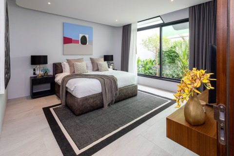Villa on Layan Beach, Thailand 4 bedrooms № 70392 - photo 13
