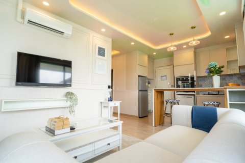 Condominio de 2 dormitorios en Nai Yang, Tailandia № 70397 - foto 17