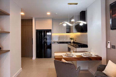 Condo in Pattaya, Thailand, 1 bedroom № 177802 - photo 4