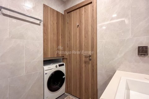 Condo in Pattaya, Thailand, 1 bedroom № 177802 - photo 13