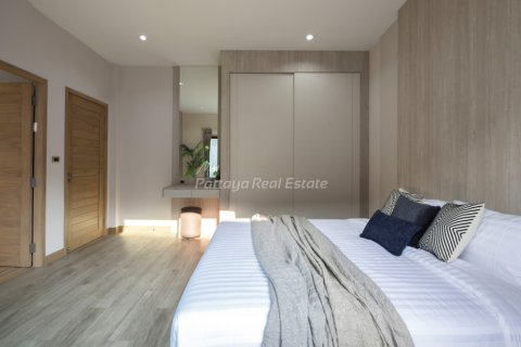 Casa de 3 dormitorios en Pattaya, Tailandia № 113553 - foto 12