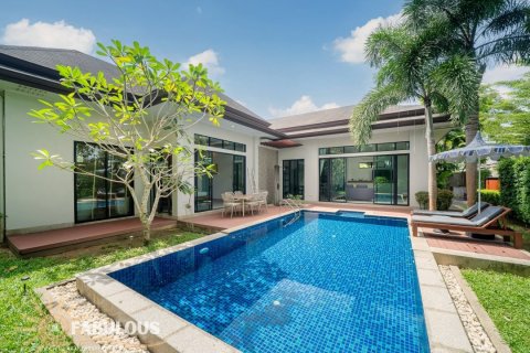 Chalet de 3 dormitorios en Bang Tao, Tailandia № 179293 - foto 11