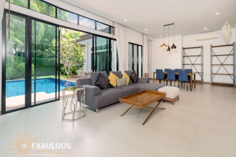 Chalet de 3 dormitorios en Bang Tao, Tailandia № 179293 - foto 3
