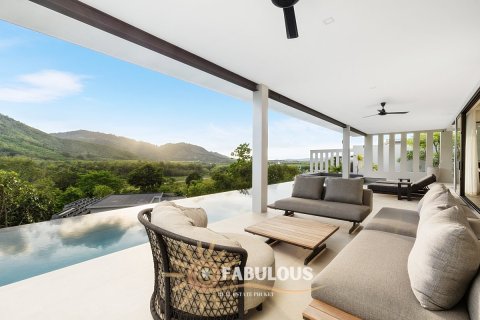 Chalet de 4 dormitorios en Bang Tao, Tailandia № 179289 - foto 14