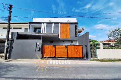 Villa in Rawai, Thailand 3 bedrooms № 179291 - photo 10