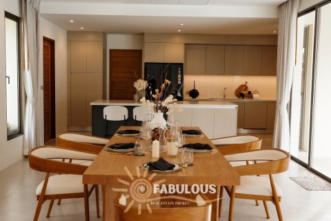 Villa in Bang Tao, Thailand 3 Schlafzimmer № 179287 - Foto 12