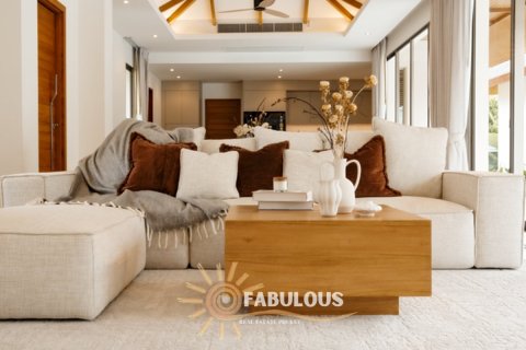 Villa in Bang Tao, Thailand 3 Schlafzimmer № 179287 - Foto 15
