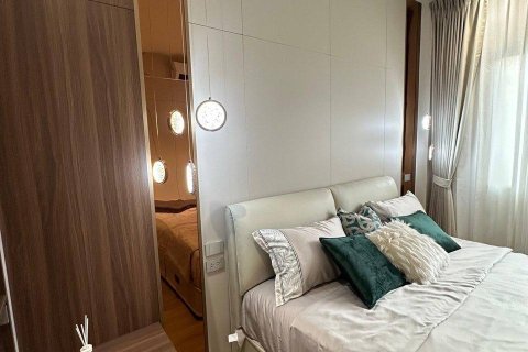 Chalet de 4 dormitorios en Pattaya, Tailandia № 173955 - foto 18