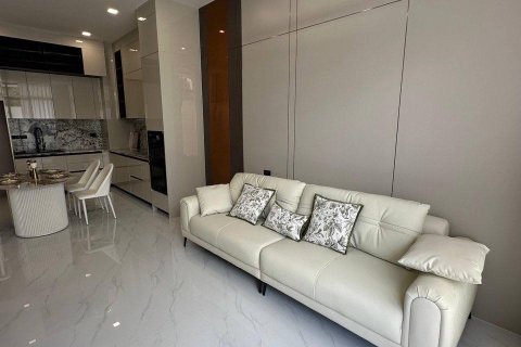 Chalet de 4 dormitorios en Pattaya, Tailandia № 173954 - foto 9