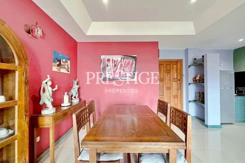Condominio de 1 dormitorio en Pattaya, Tailandia № 209047 - foto 5