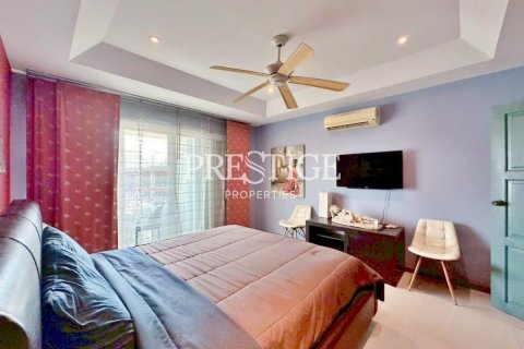 Condominio de 1 dormitorio en Pattaya, Tailandia № 209047 - foto 14