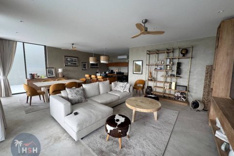 Chalet de 4 dormitorios en Ko Samui, Tailandia № 179897 - foto 6