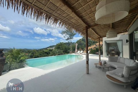 Chalet de 4 dormitorios en Ko Samui, Tailandia № 179897 - foto 17