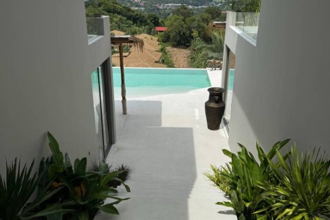Chalet de 4 dormitorios en Ko Samui, Tailandia № 179897 - foto 10