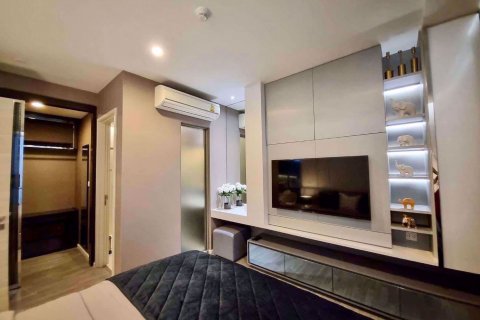 Condominio de 2 dormitorios en Sathon, Bangkok, Tailandia № 53963 - foto 4