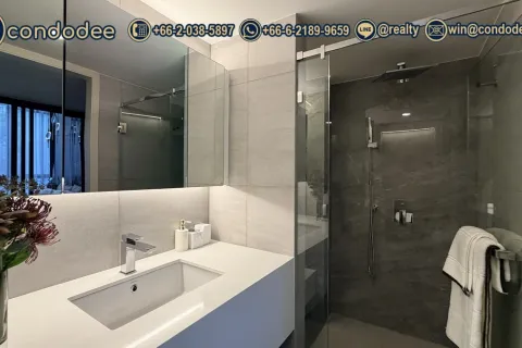 Condominio de 2 dormitorios en Watthana, Bangkok, Tailandia № 202304 - foto 12