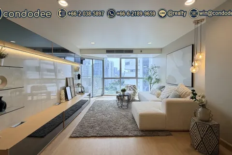 Condominio de 2 dormitorios en Watthana, Bangkok, Tailandia № 202305 - foto 14