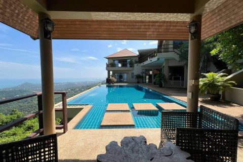 Chalet de 5 dormitorios en Surat Thani, Tailandia № 115468 - foto 8