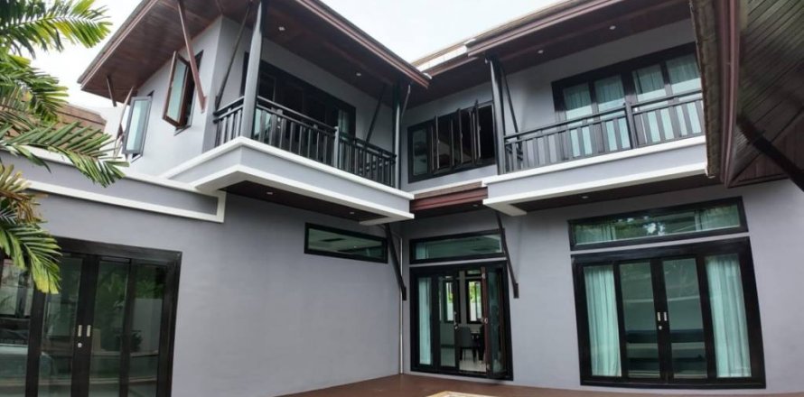 Chalet de 4 dormitorios en Phuket, Tailandia № 115471