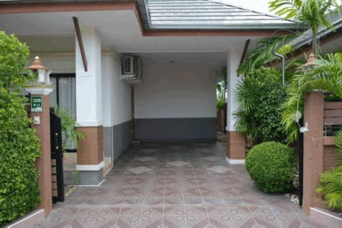 Casa de 2 dormitorios en Jomtien Beach, Pattaya, Tailandia № 202745 - foto 4