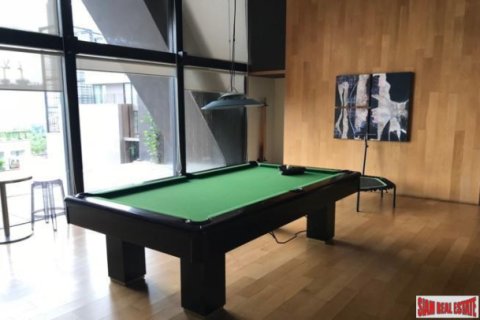 Apartamento de 2 dormitorios en Bangkok, Tailandia № 202744 - foto 3