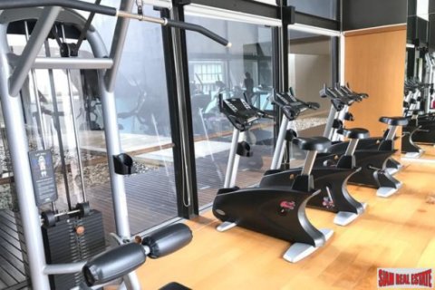 Apartamento de 2 dormitorios en Bangkok, Tailandia № 202744 - foto 4