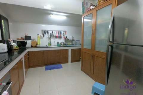 Casa de 4 dormitorios en Saraphi, Tailandia № 55377 - foto 6