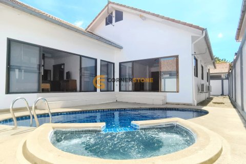 Studio sur Jomtien Beach, Pattaya, Thaïlande № 194702