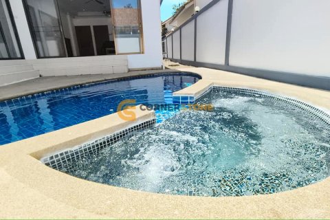Estudio en Jomtien Beach, Pattaya, Tailandia № 194702 - foto 2