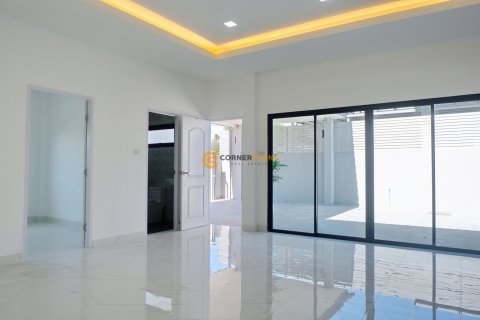 Estudio en Pattaya, Tailandia № 194700 - foto 5