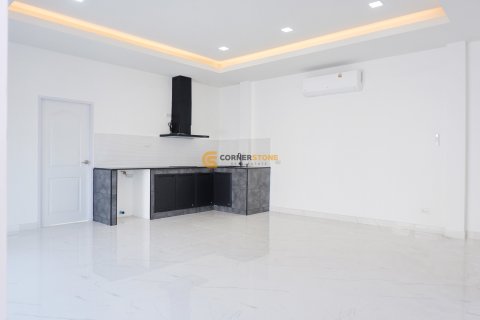 Estudio en Pattaya, Tailandia № 194700 - foto 6