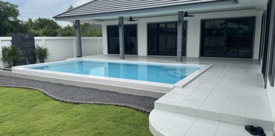 Chalet de 4 dormitorios en Prachuap Khiri Khan, Tailandia № 146800