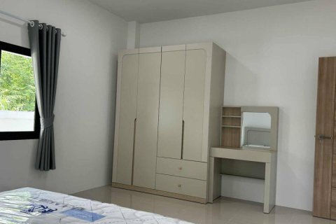 Chalet de 3 dormitorios en Hua Hin, Tailandia № 146803 - foto 8