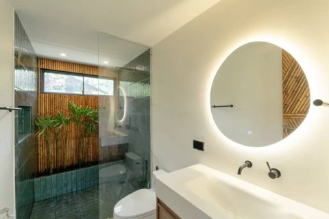 Chalet de 1 dormitorio en Surat Thani, Tailandia № 146802 - foto 5